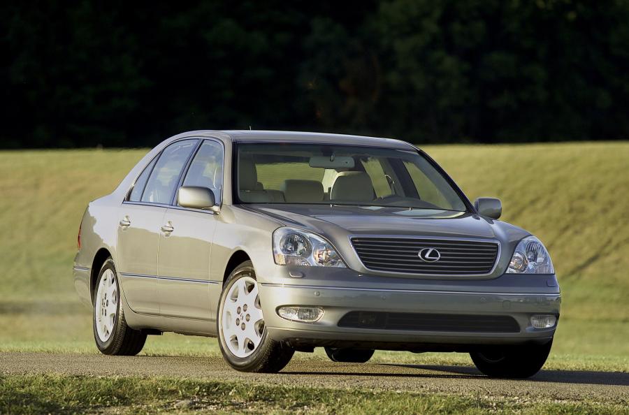  Lexus LS430 2001 года  (фото 52 из 56)